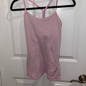 Lululemon workout top